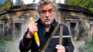 The Hunt for the Highgate Vampire 🧛🪦✞  (travel vlog)