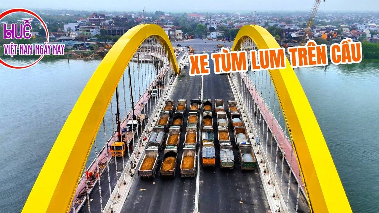 Thấy xe đầy trên cầu Nguyễn Hoàng