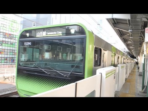 【到着・発車】山手線E235系 秋葉原駅のスピーカー下【スプリングボックス】／Yamanote Line train arrives and departs at the Akihabara Sta