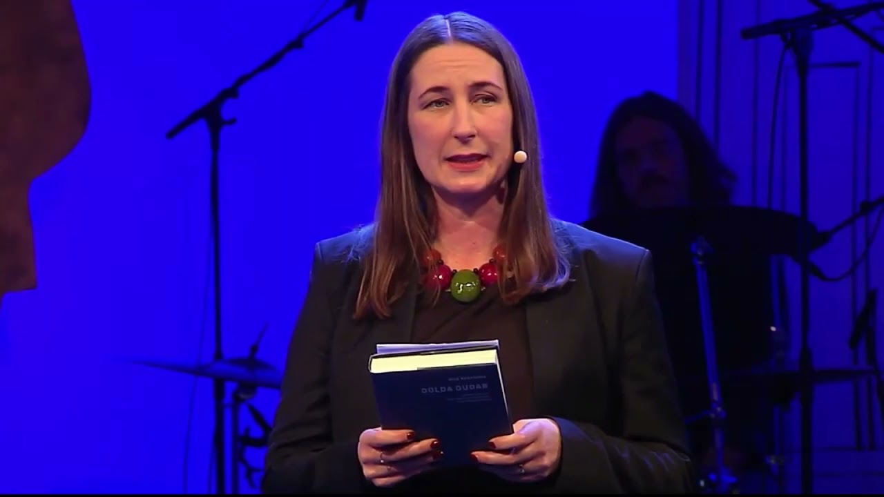 Lena Lind Palicki presenterar Dolda gudar. En bok om allt som inte går förlorat i en översättning