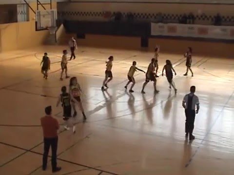 17 01 16 HOSPITAL VIAMED EL REVERSO CB CLINICAS RINCON ALHAURIN DE LA TORRE jugadores de islandia