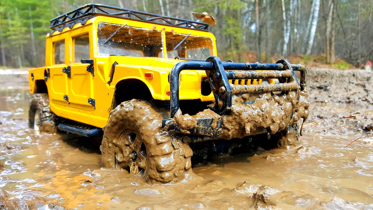 rc mud trucks 4x4