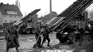 Реактивная артиллерия в сражениях Второй мировой войны .