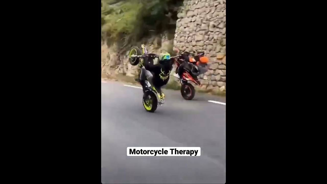Best supermotard power wheelieng bros!