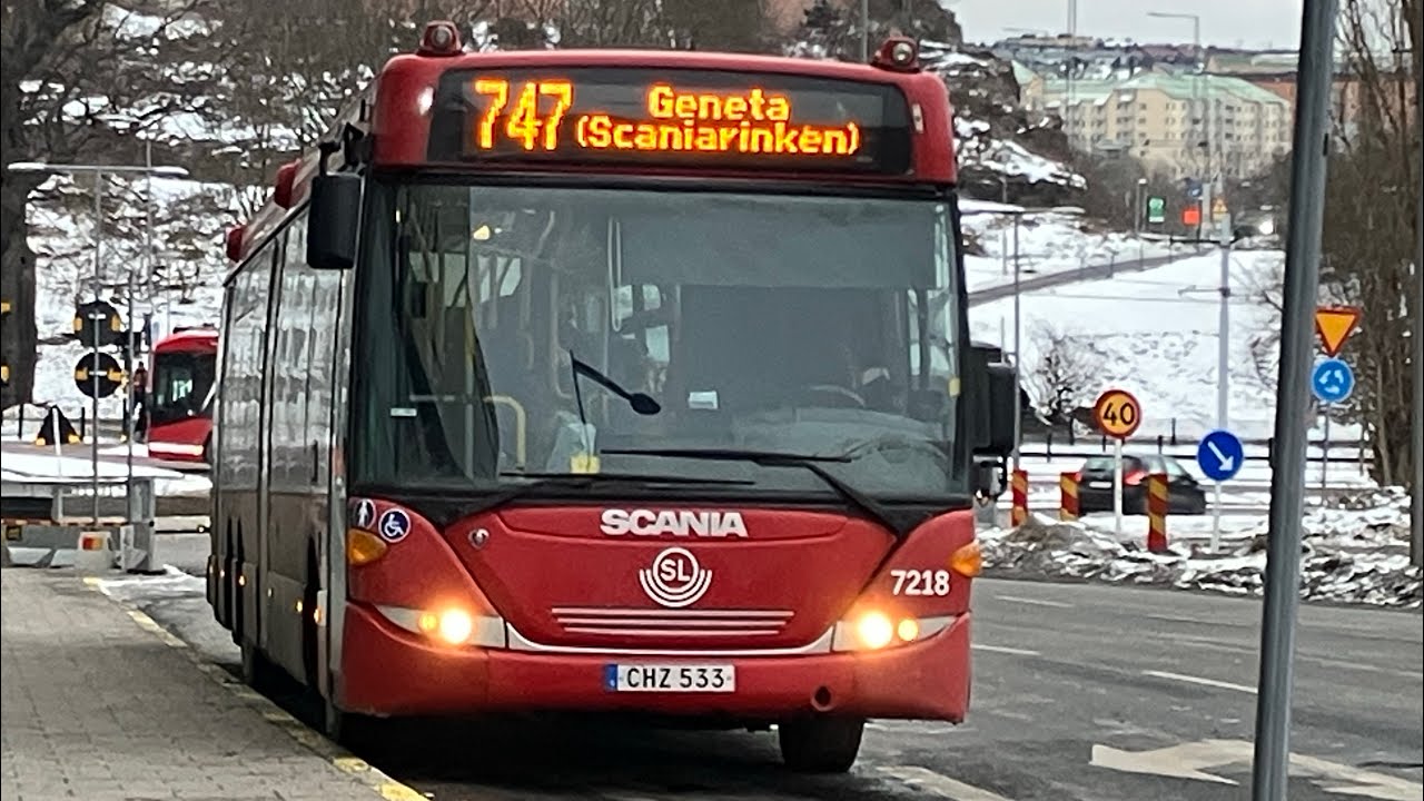 Nobina 7218 Stockholm SL buss Scania omnilink CK280UB lämnar Liljeholmen på linje 747 mot Södertälje