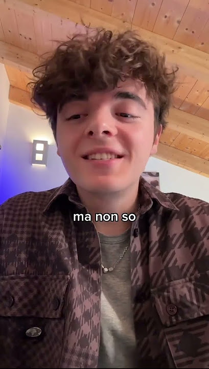 Ho scritto un testo sulla canzone del TG5 dell’ora esatta al mattino😏e…com’è?