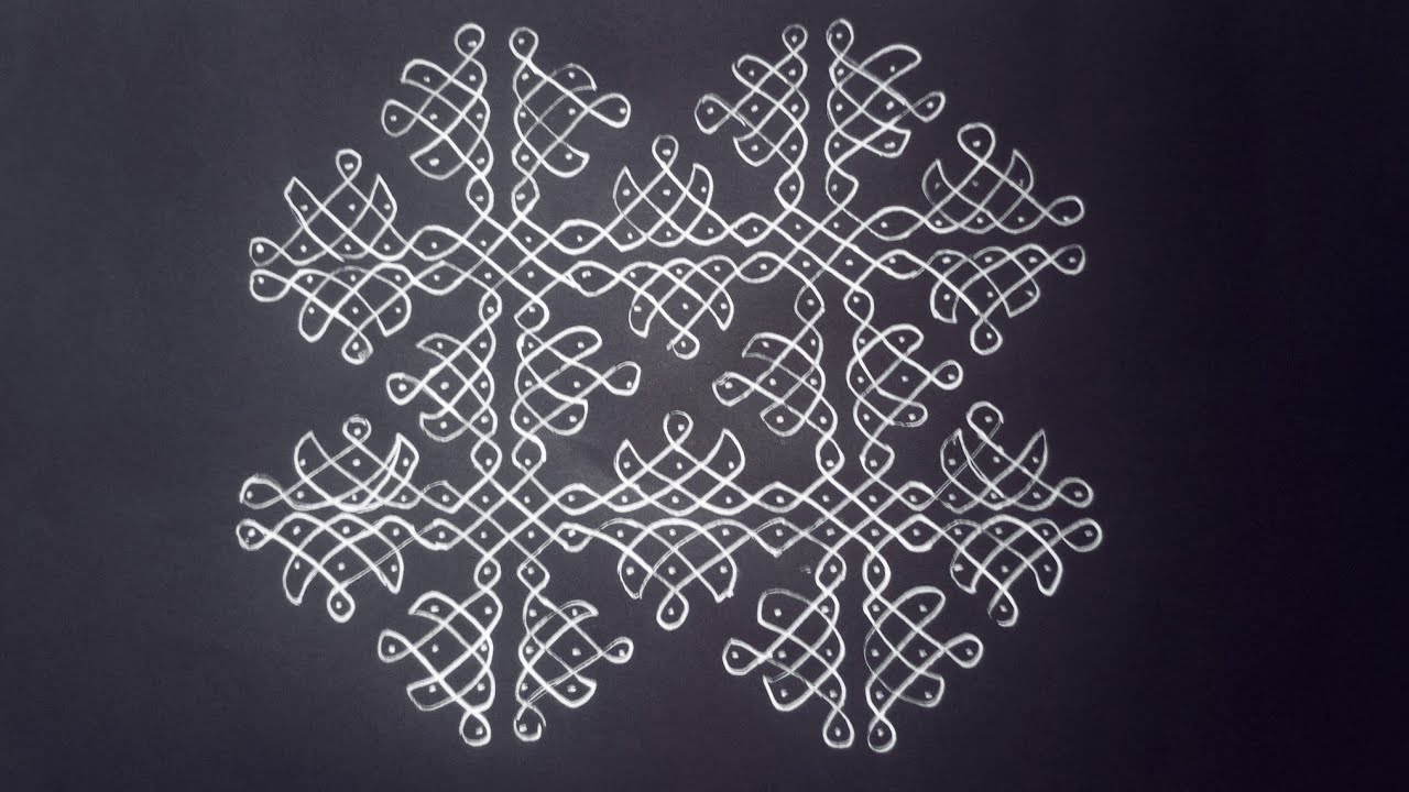 An Elegant, unique sikku kolam 