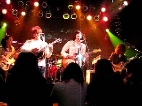 月明かりの先に・・・／虹色