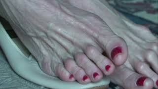 Veiny Feet