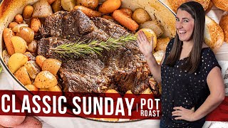 SLOW COOKER POT ROAST | an easy crock pot roast for dinner