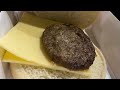 was will man mehr als einen leckeren cheeseburger beim imbiss um die ecke