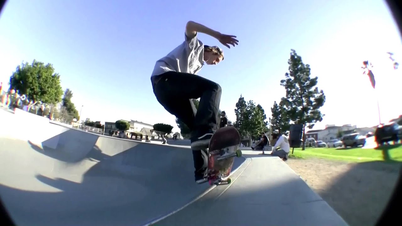 Travis Anderson- Bowl Montage - YouTube