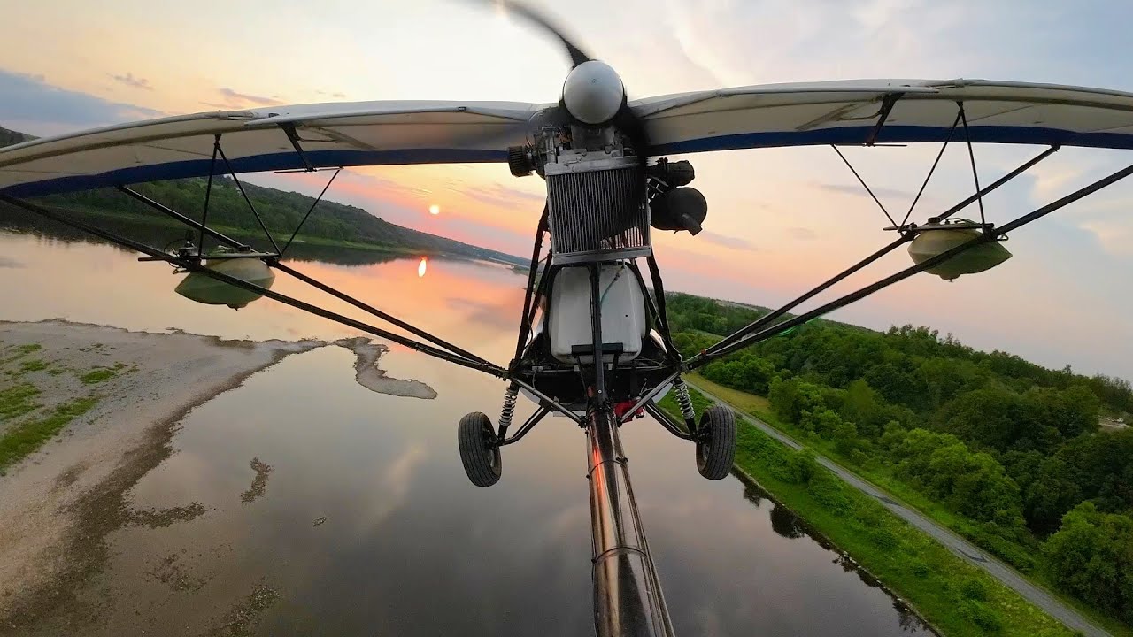 Summer Evening Flight in the Beaver - YouTube