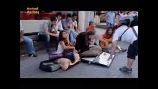 Ƹ̵̡Ӝ̵̨̄Ʒ.♫.c.a.n.♫.Ƹ̵̡Ӝ̵̨̄Ʒ música de la calle en estambul