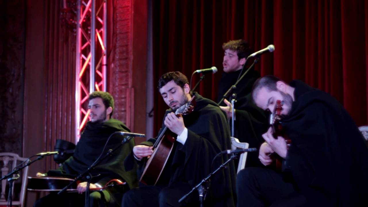 Grupo de Fado Amanhecer - Menino d'Oiro