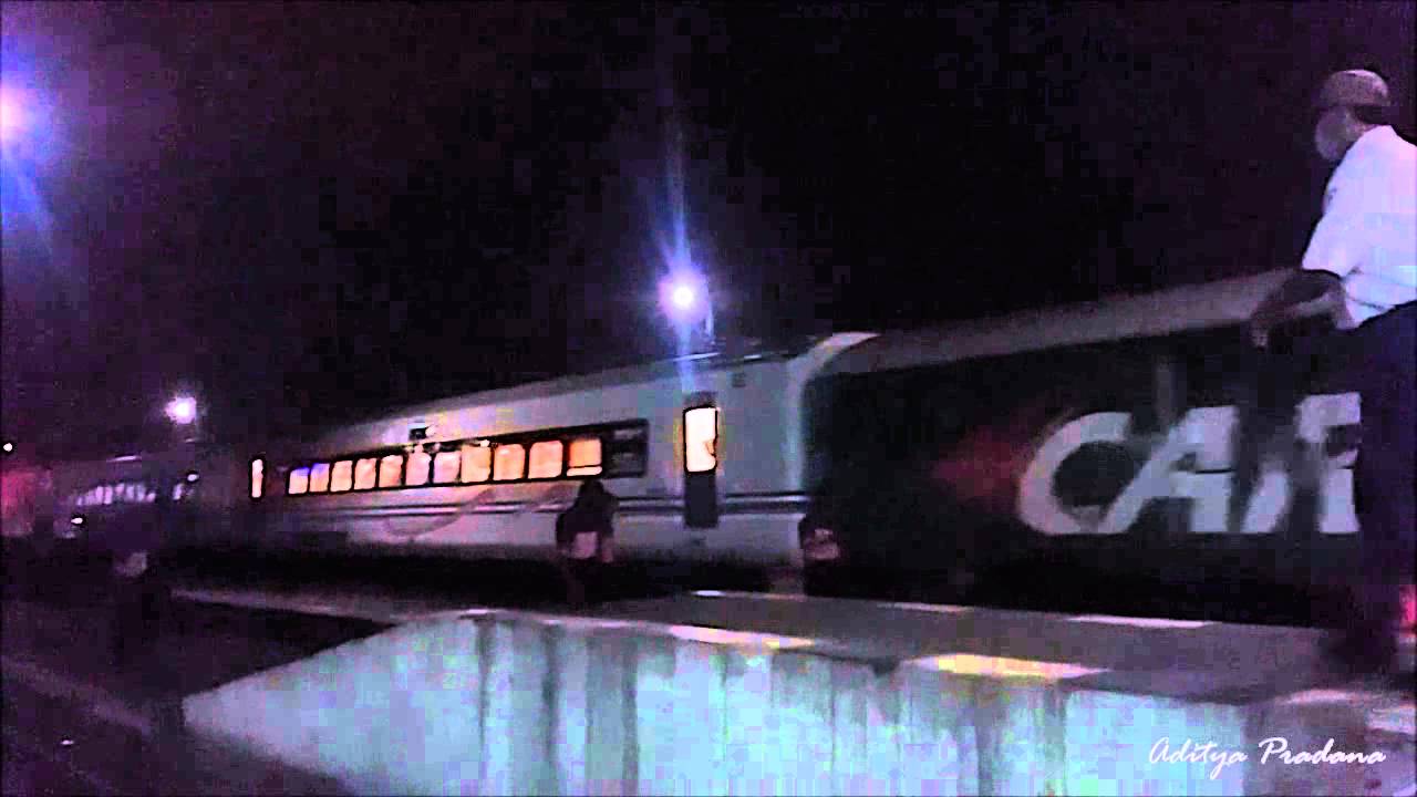 KA Argo Bromo Anggrek Tiba di Stasiun Surabaya Pasar Turi