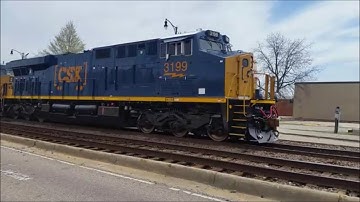 CSXT BRAND NEW ES44AH 3199 & 5357 ES40DC Leads Q409-04 W/A Long Train In Fay NC