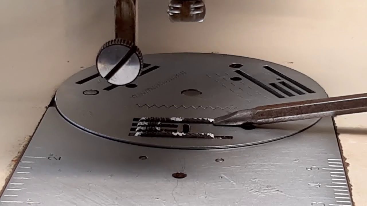 Como Regular el Peine Máquina de Coser NECCHI Vertical Izquierda modelo 534