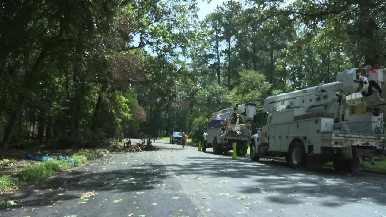 Crews work to restore electricity after storms knock out power to ...