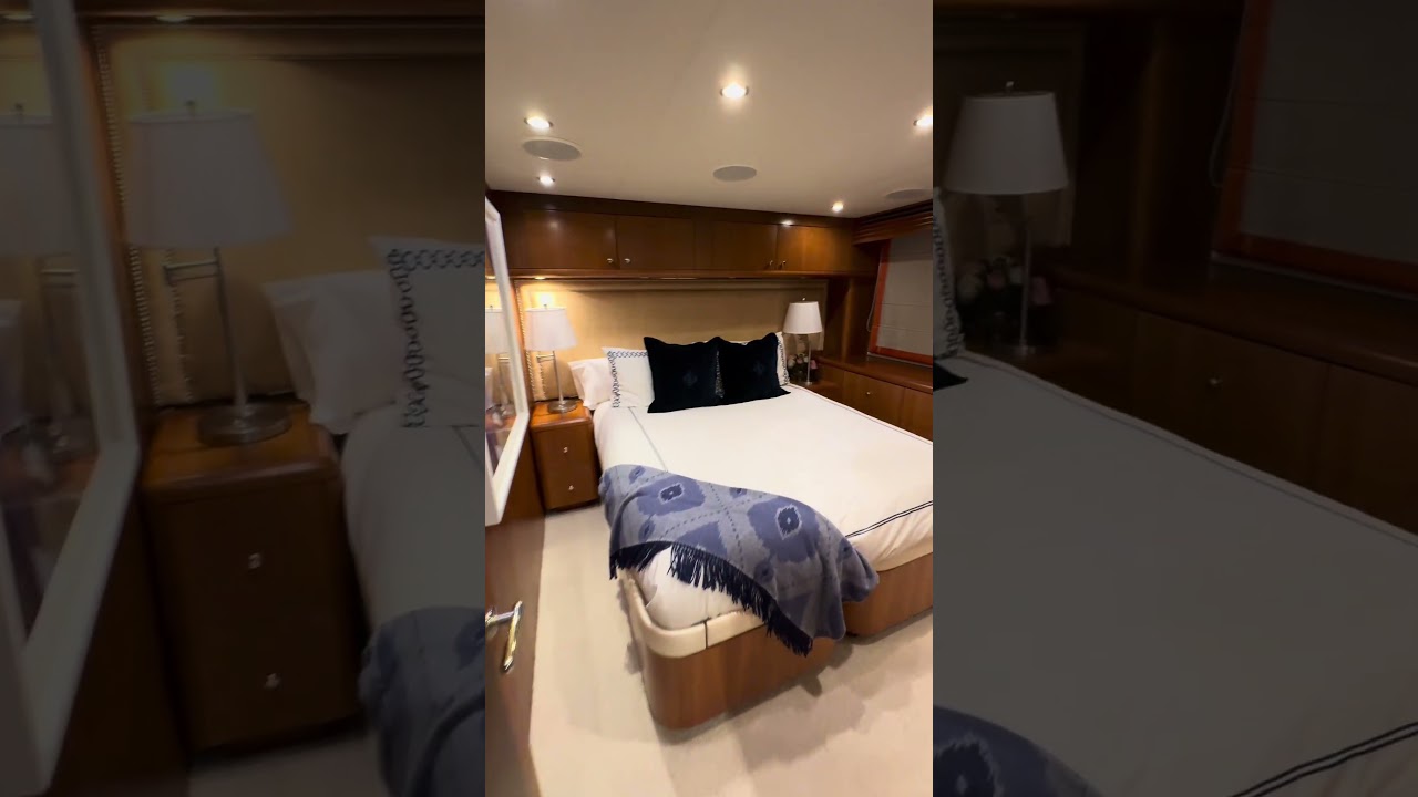 One week to go! The auction of the 2005 Hatteras 100 Motor Yacht MAGIC is just around the corner.