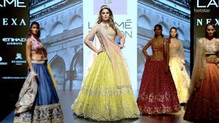 Nargis Fakhri Walks For Anushree Reddy | Fall/Winter 2017/18 | Lakme Fashion Week