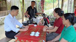 Nhat's father was disappointed and demanded that Mui quickly resolve his troubles.