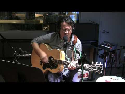 Grant-Lee Phillips Plays "Buried Treasure" Live on...