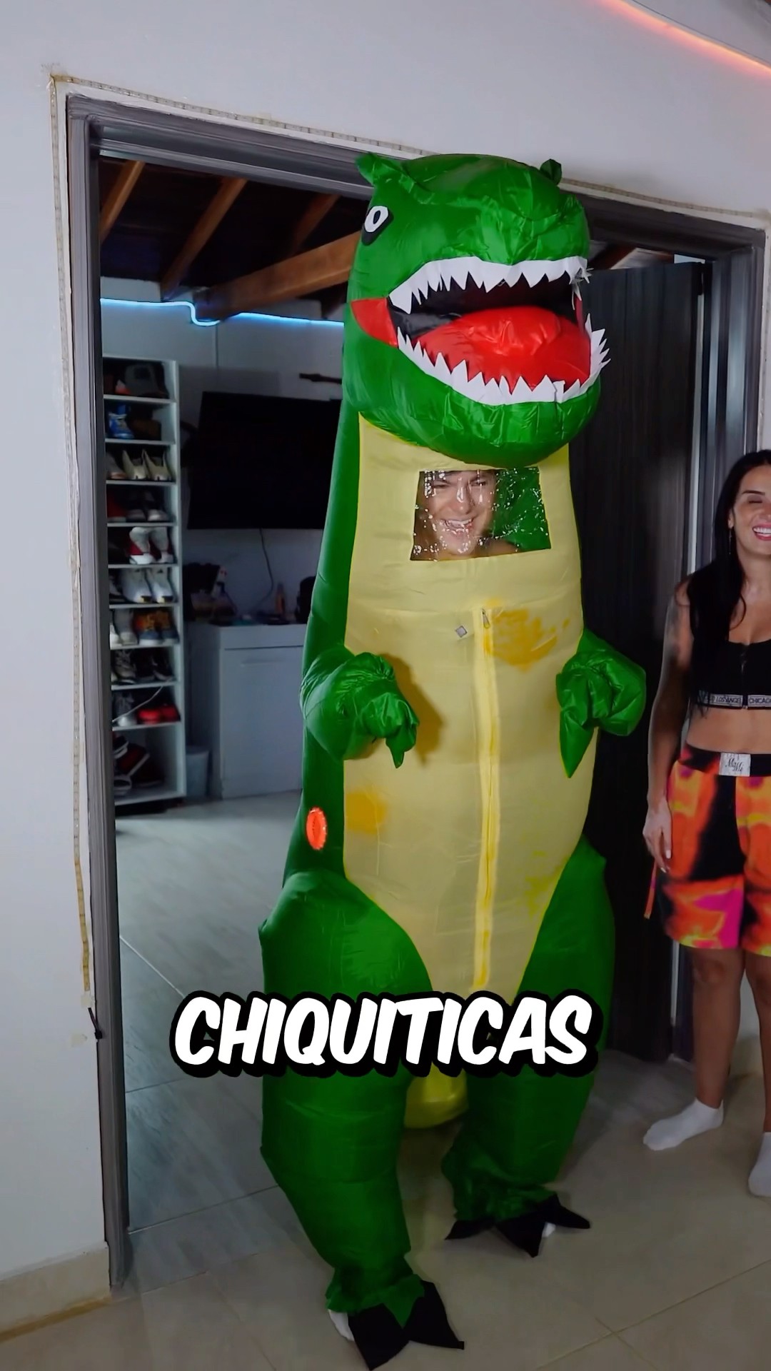 ISABELLA SE PONE A LLORAR POR ESTE DISFRAZ??