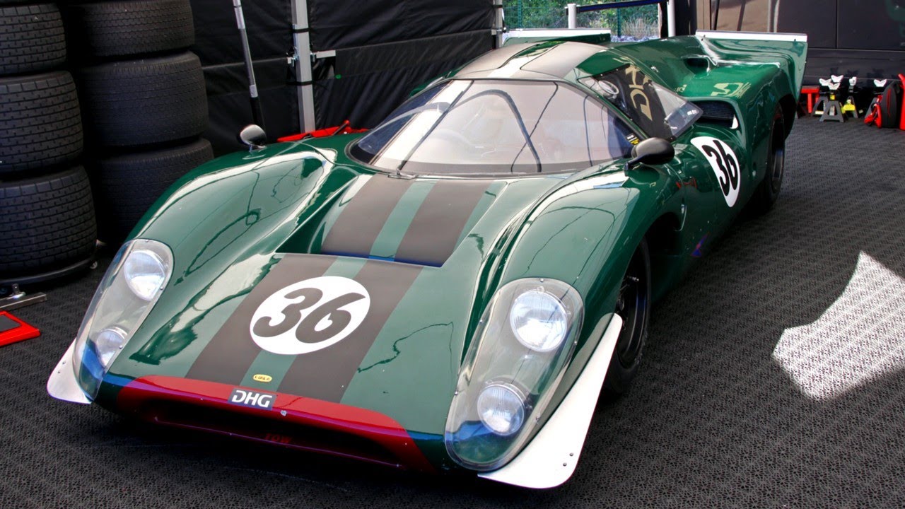 Lola T70 MK3B Chevrolet 5.0 V8 PURE SOUND - YouTube