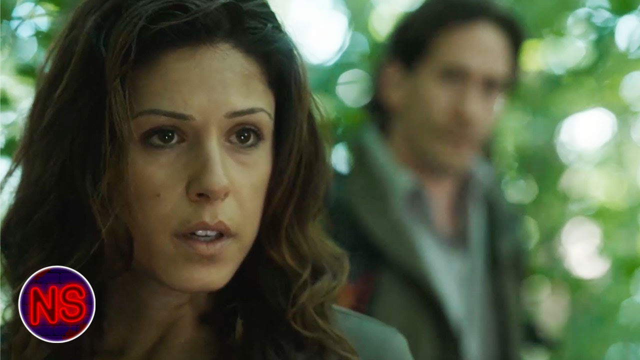 Discoveries in the Woods  | Helix Season 2 Episode 1 | Now Scaring