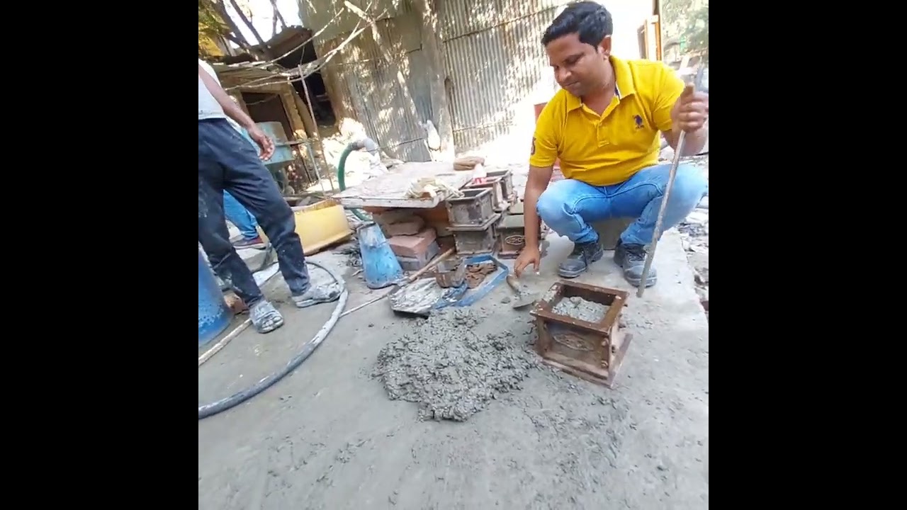 How to fill 150mm Cube Molds with Concrete in Hindi Concrete Cube Casting Procedure