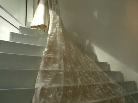 Wedding dress of princess Maxima - YouTube