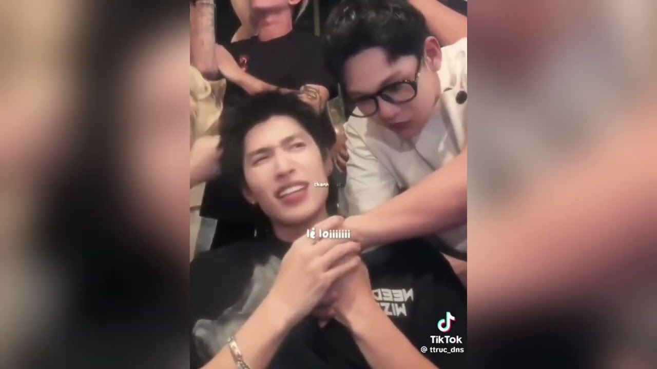 Tiktok anh trai say hi mùa hai 💖💖💖