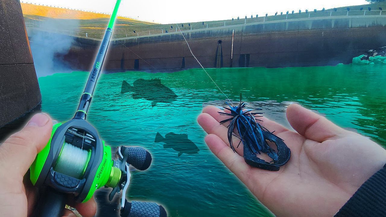 INSANE SPILLWAY BASS FISHING WITH MY FAVORITE BAITS❗️