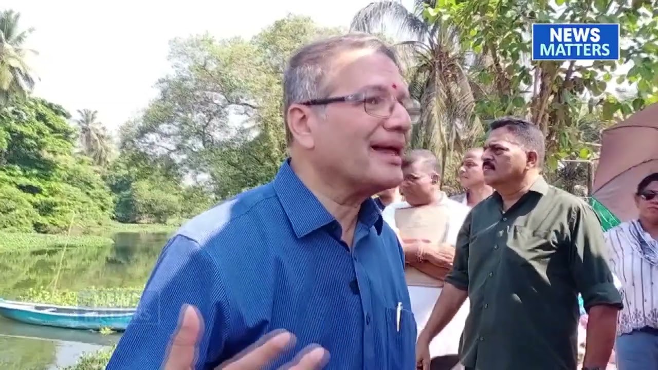 People too need to stop dumping their garbage along the roadside as it pollutes the environment