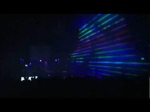 ProLaser Show e In The Flash (Pink Floyd) - Audito...