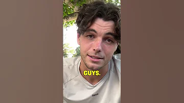 Taylor Fritz reacts to his player stats