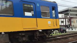 ことでん1200系ウクライナカラー栗林公園駅発車