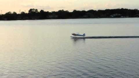 1/4 Scale Piper Super Cub Floatplane - 2nd landing and 3rd takeoff