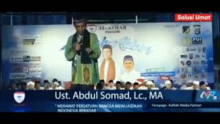 Ustadz abdul somad menyanyikan ya asyiqol musthofa ,begitu merdu