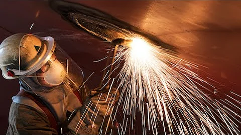 U.S. Economic Growth Slows to 0.5% in First Quarter