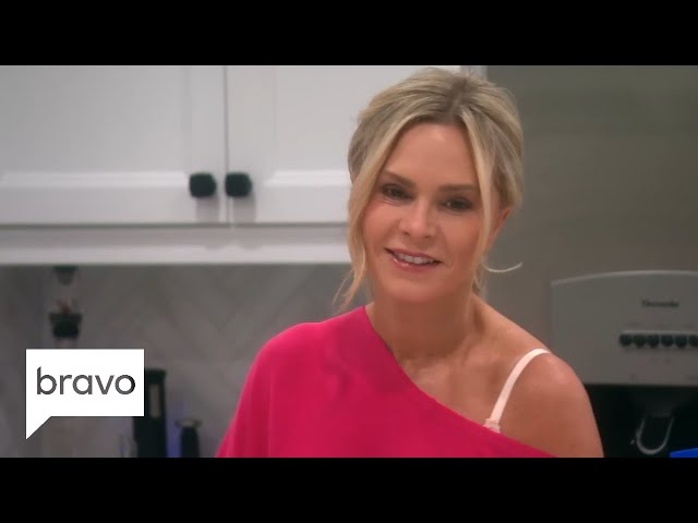 RHOC: Vicki Gunvalson Finds Out About An Ugly Rumor (Season 13