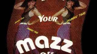 Video thumbnail of "Grupo Mazz - Por Una Mujer Casada/A Medias De La Noche (Medley) 1987"