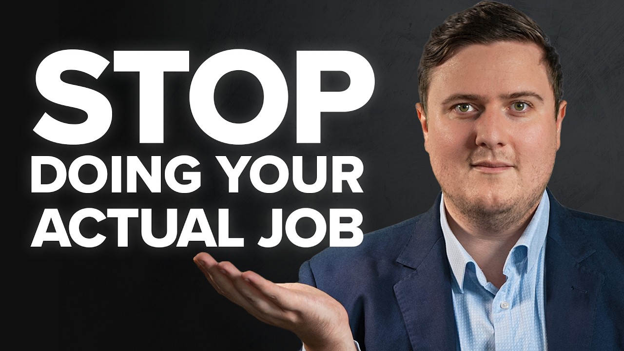 You’re Trying to Get Promoted the Wrong Way (Here’s How to Fix It)