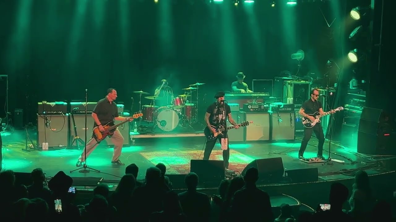 Social Distortion -- Wicked Game