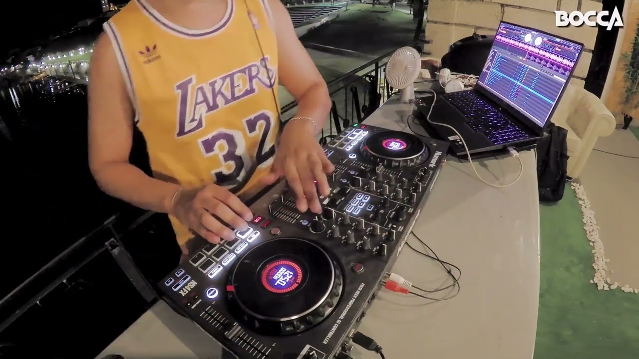 Techno Mix w/ Numark NS4FX