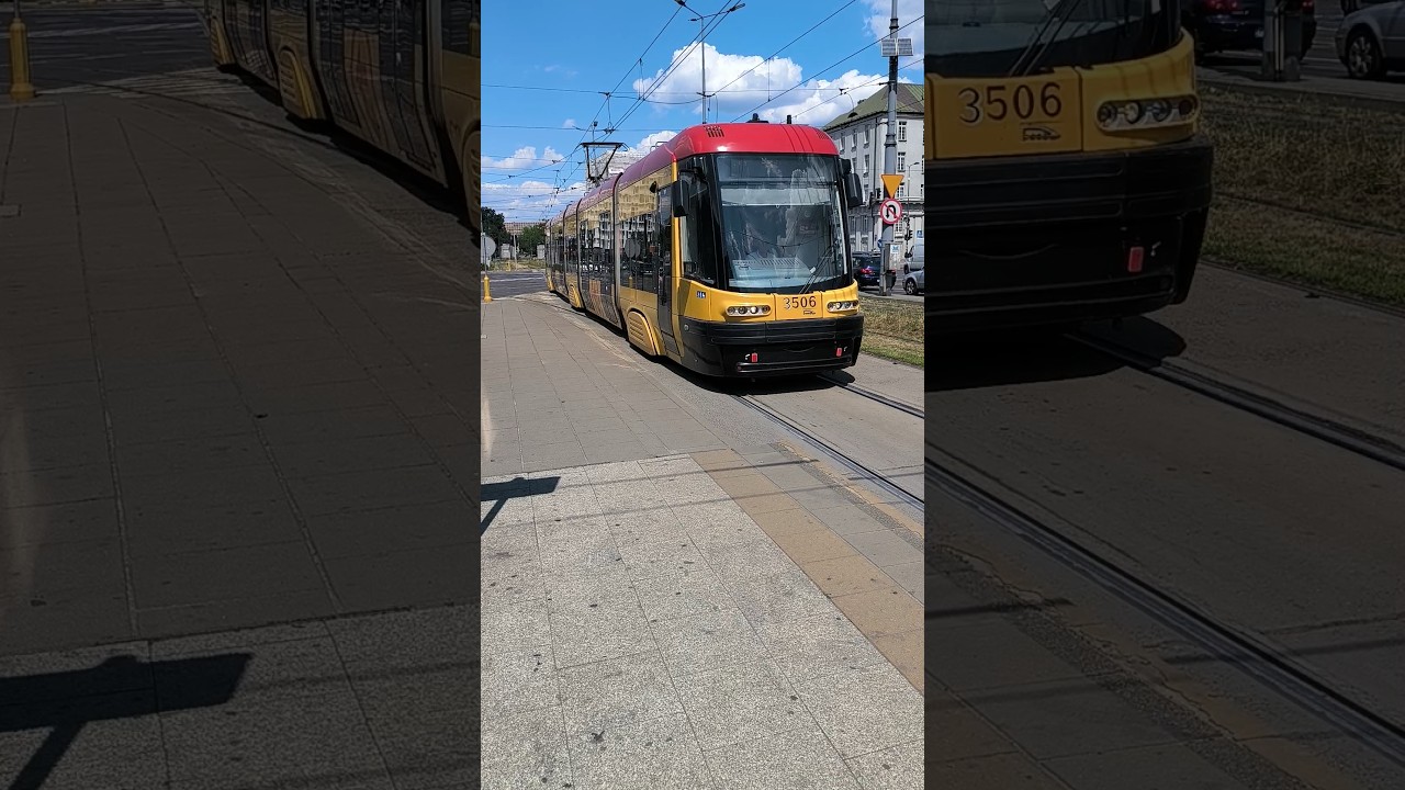 WARSAW | City tram 🚊 near Wileńska station