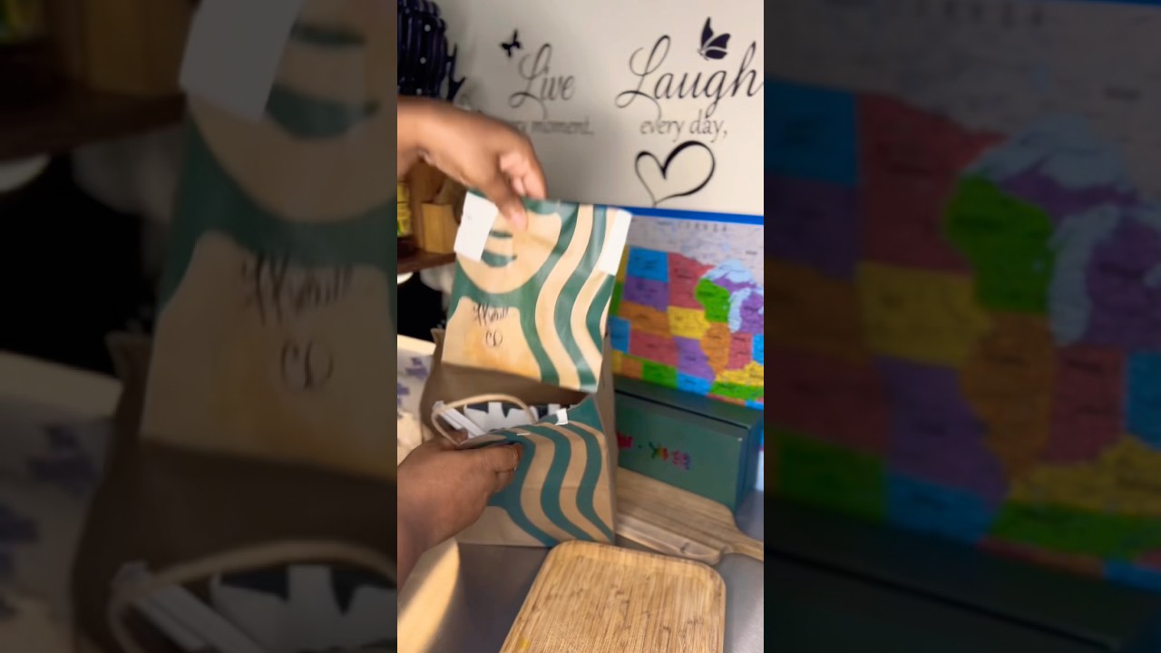 ASMR Starbucks Takeout