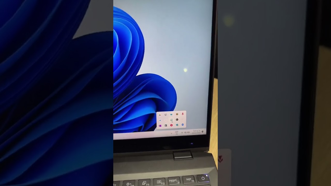 ¿Es malo tener conectado todo el tiempo un portatil?