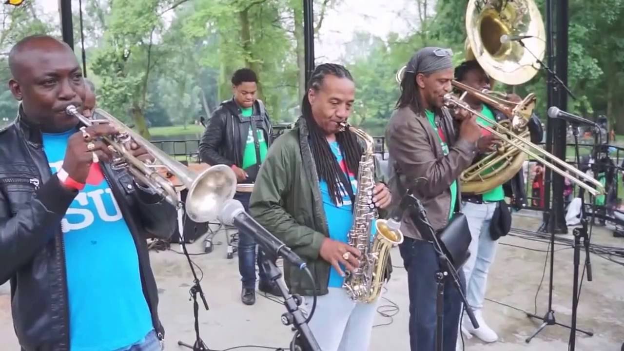 GRUPU TRADOCAZ ( TRADITIONAL KASEKO ) OOSTENPARK I JULI 2016 ( VIDEO 2 )